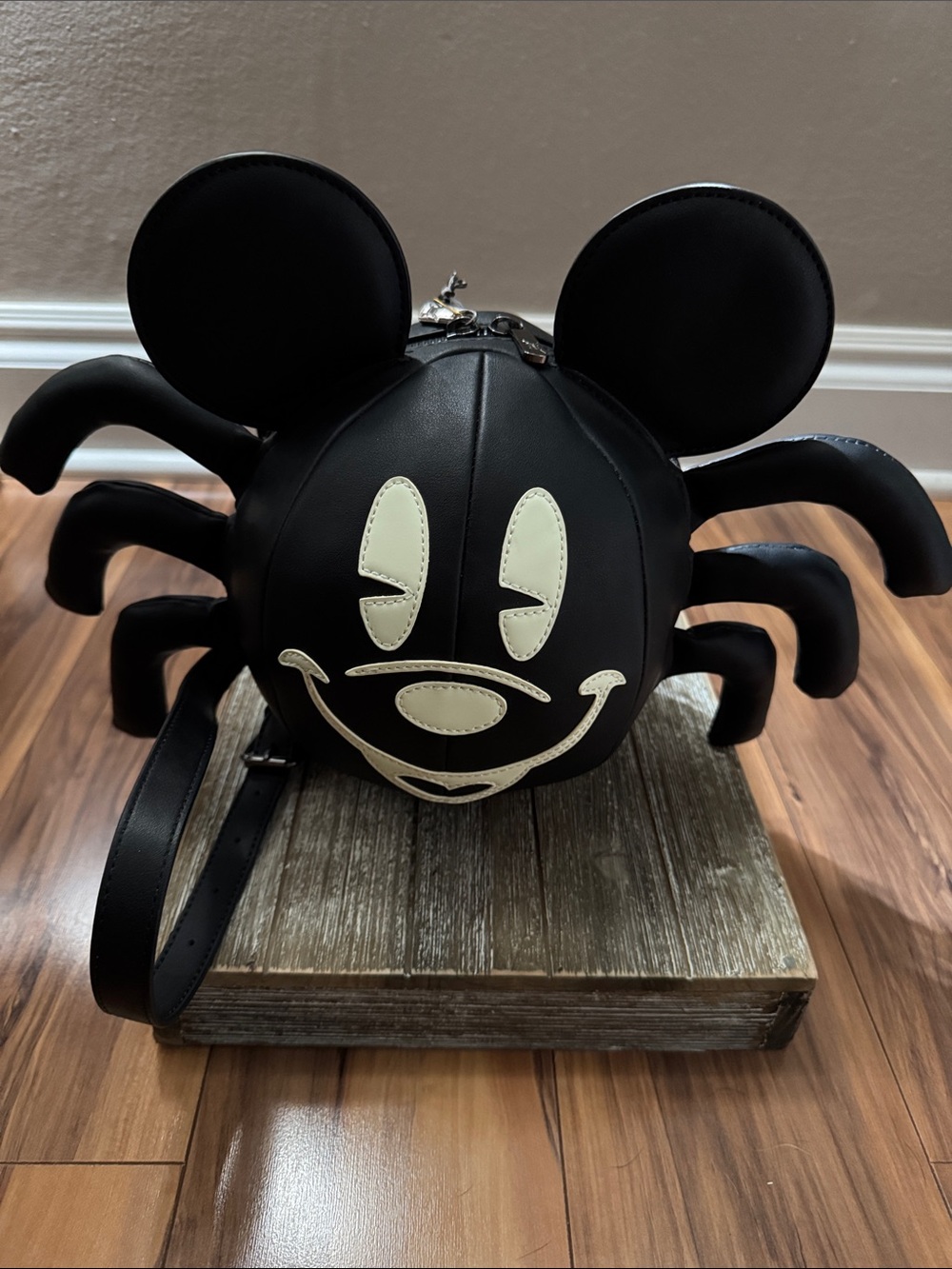 NWT Stich Shoppe by Loungefly Glow in the Dark Mickey Spider Crossbody with pin - Picture 3 of 16